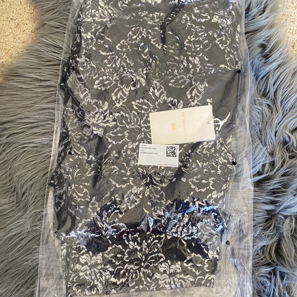 Vampire’s Wife x H&M Lace Mini Dress L - Picture 3 of 8